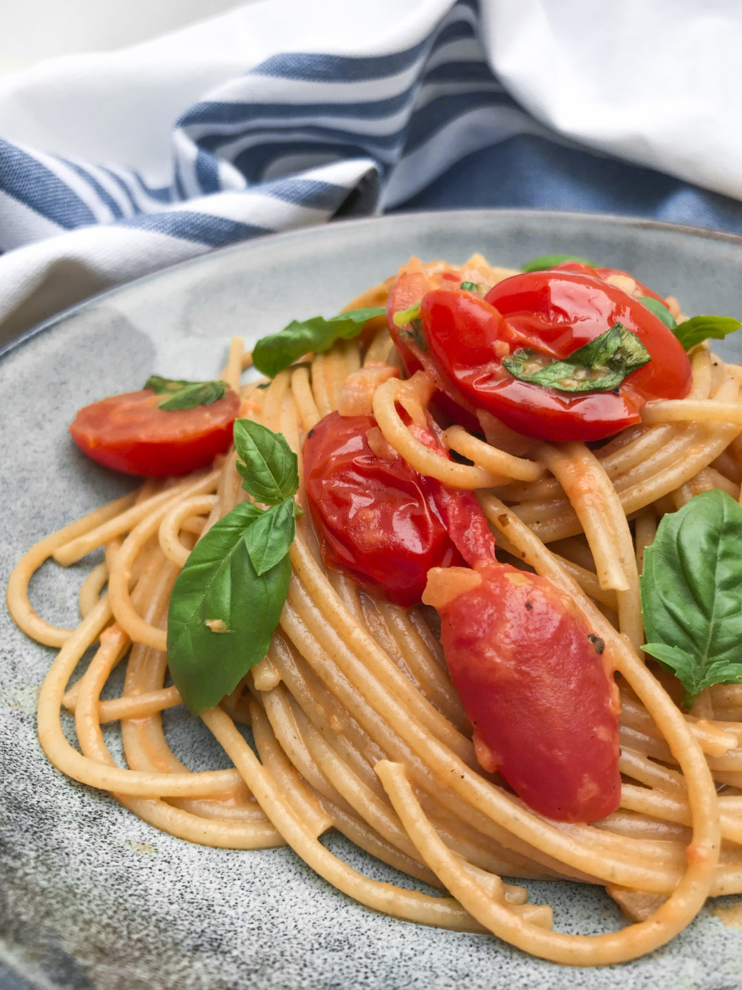 Pasta Med Tomat Og Fl De Pasta I Tomatfl Desovs Christinas K Kken