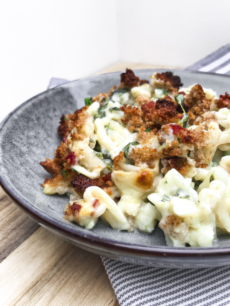 Pastagratin med blomkål og cheddar – Christinas Køkken